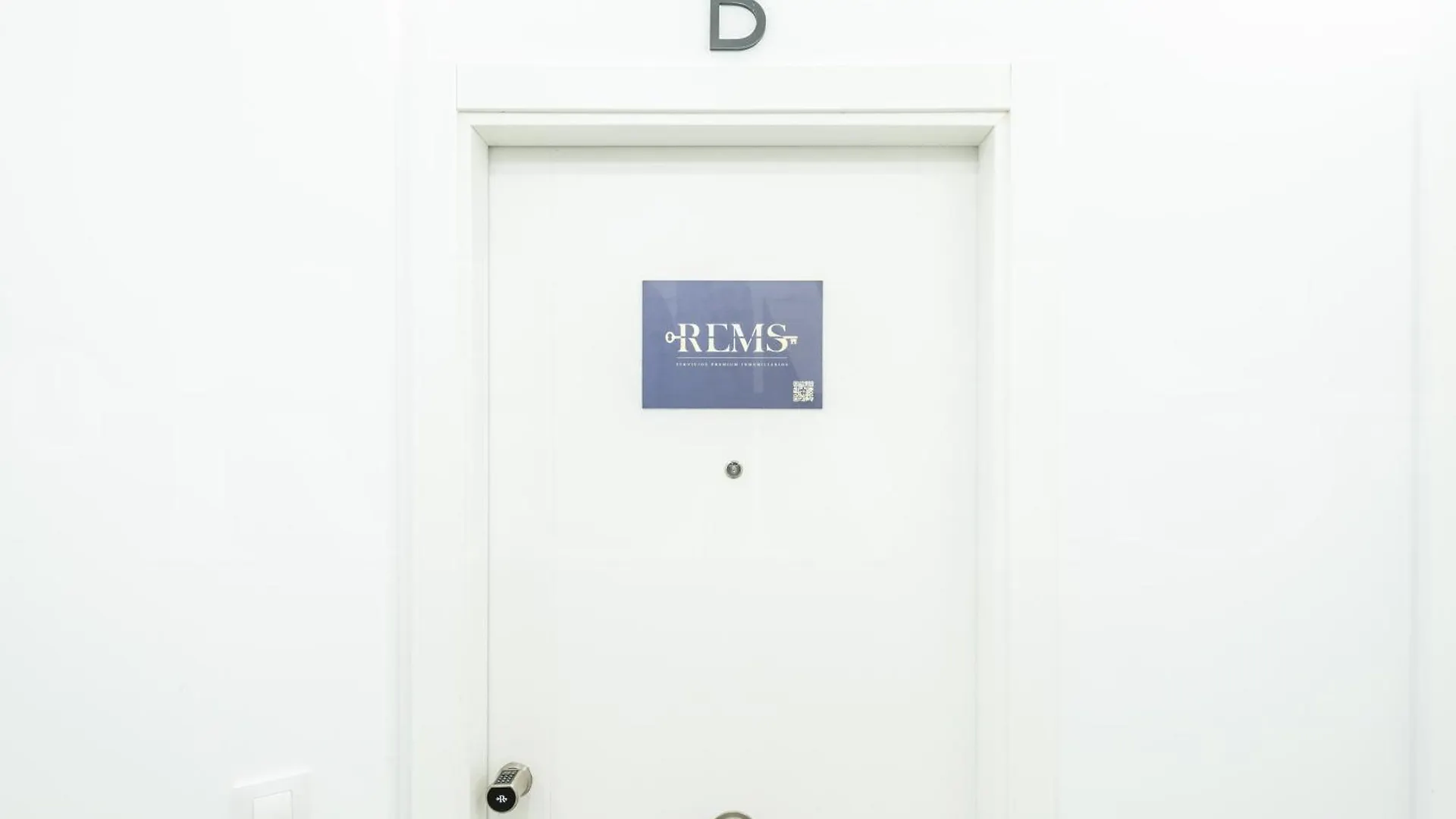 Comfortable Apartment Near The Center By Rems Màlaga